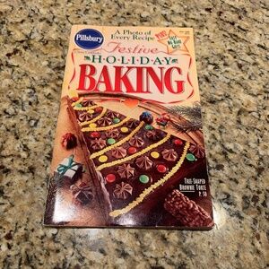 Vintage Pillsbury 1998 Festive Holiday Baking Cookbook Magazine